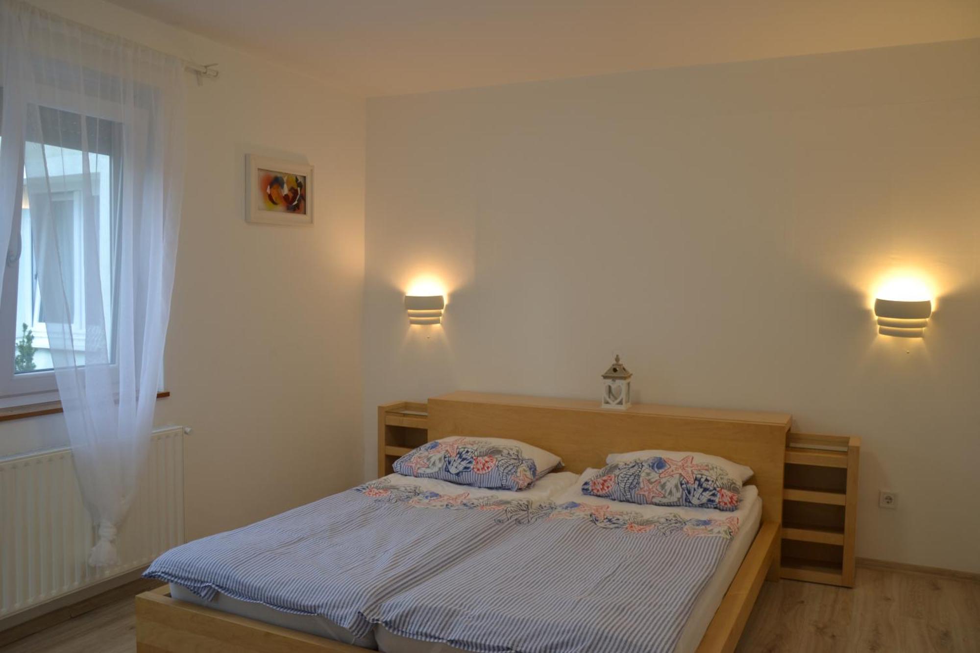 Akvamarin Apartman Keszthely Εξωτερικό φωτογραφία