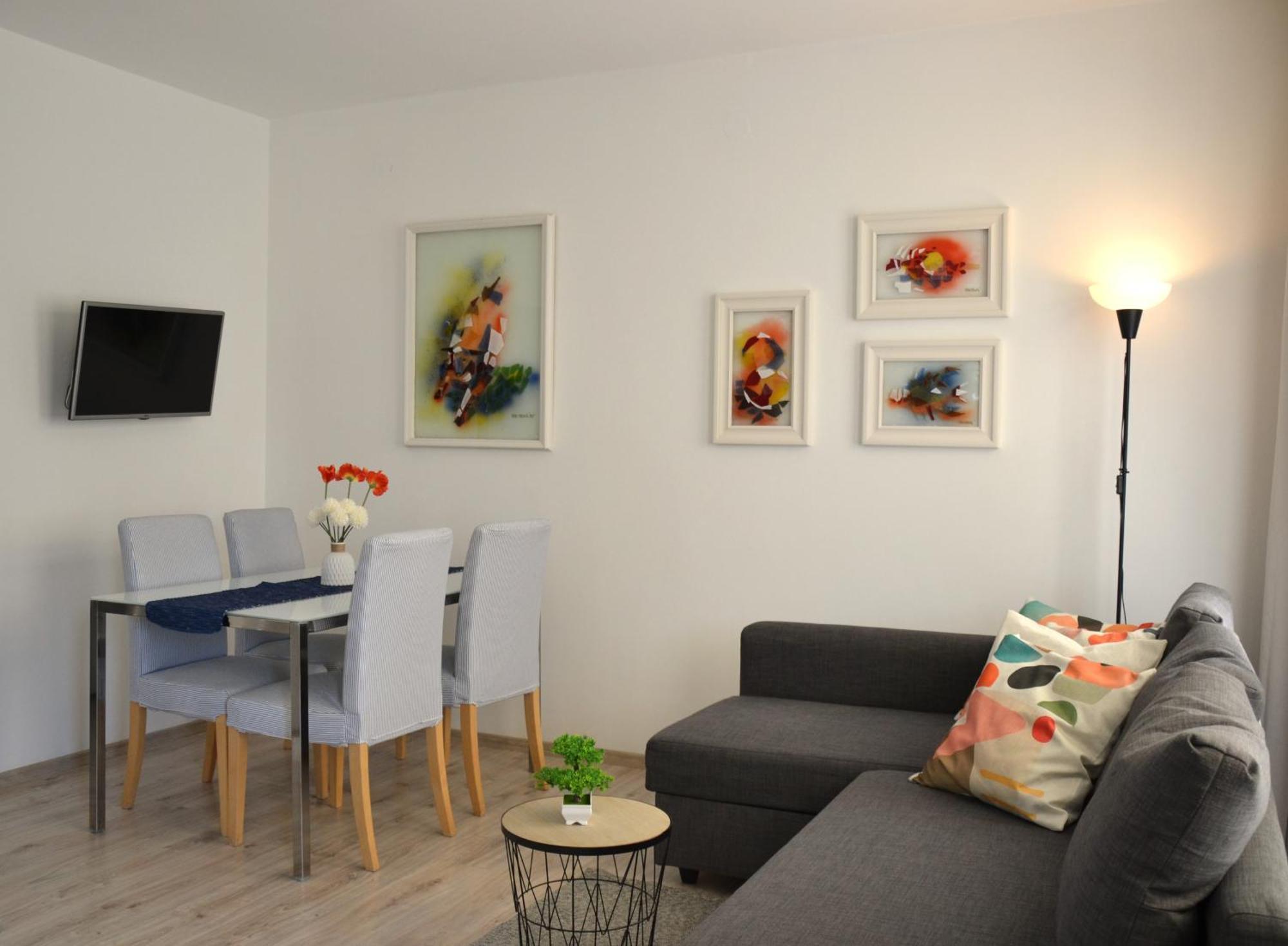 Akvamarin Apartman Keszthely Εξωτερικό φωτογραφία
